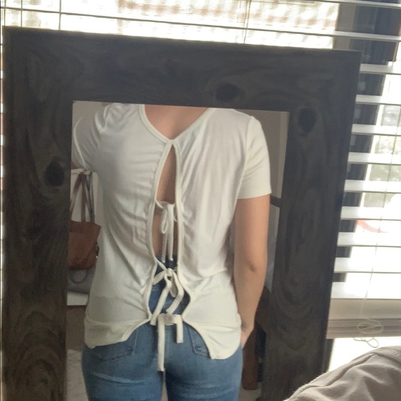 T shirt - Picture 2 of 2